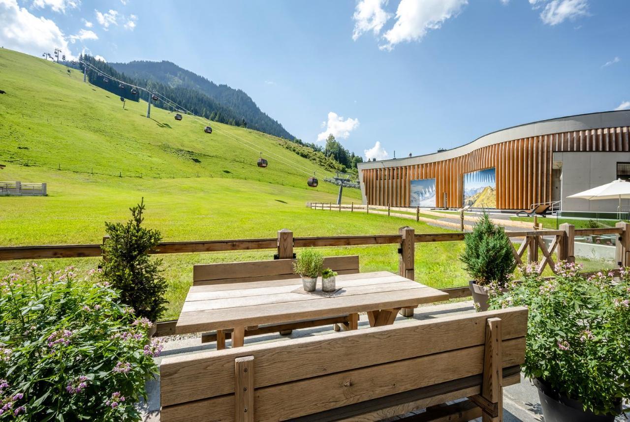 Hotel Das Zwoelferhaus Зальбах-Гінтерглемм Екстер'єр фото